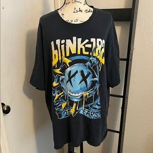 Blink-182 Band Music Black 20 Years Graphic Design Pullover T-Shirt Concert
